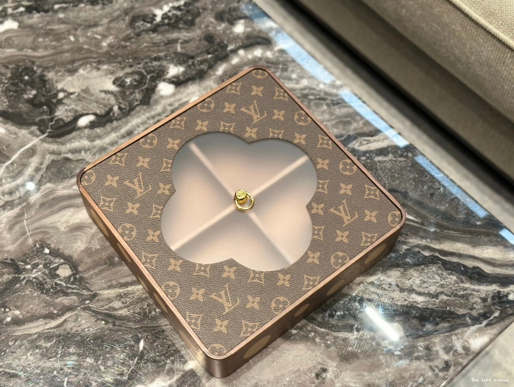 ACCESSORIES LV CUSTOM 2.0 BOX 0803